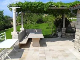 Adriatic Konukevi 3*