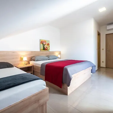 Konukevi Adriatic Mlini